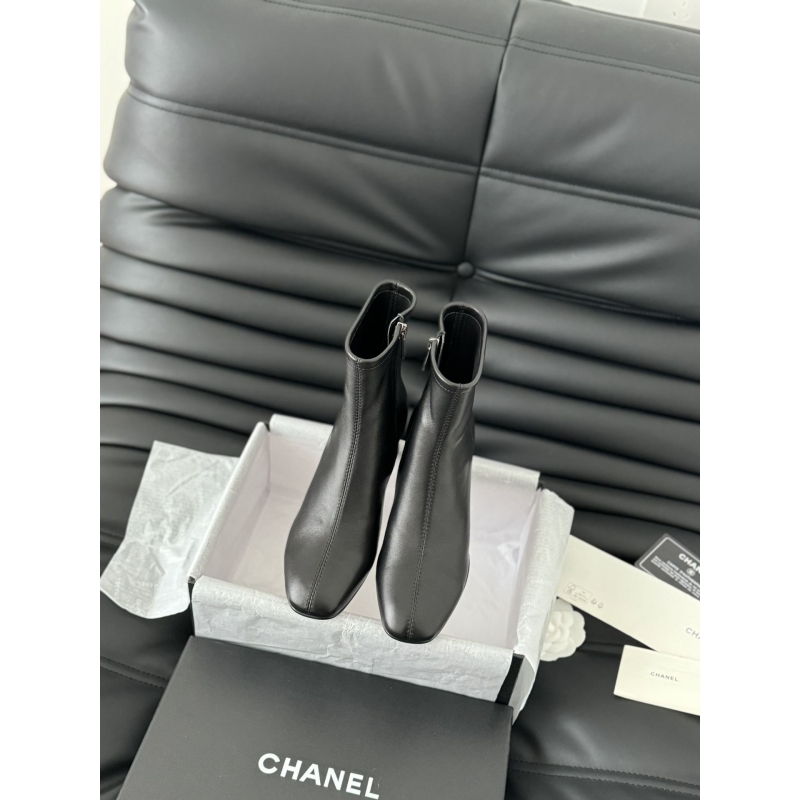 Ch*el boots